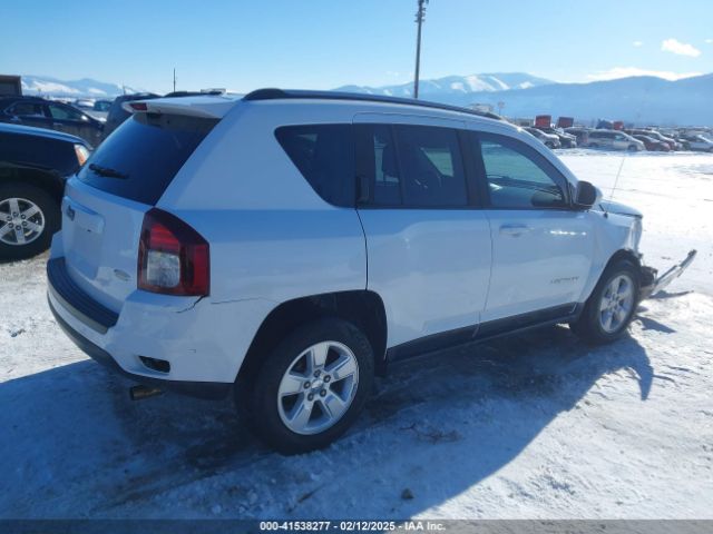 1C4NJCEA1GD769311 Jeep Compass Latitude