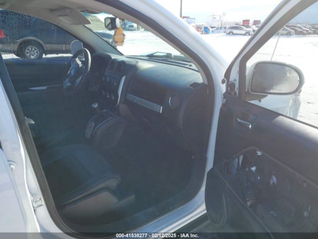 1C4NJCEA1GD769311 Jeep Compass Latitude