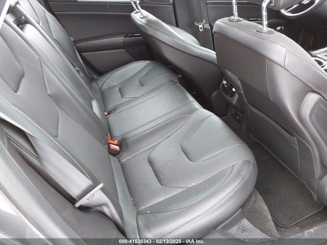 3FA6P0RU2ER168151 Ford Fusion Hybrid Titanium