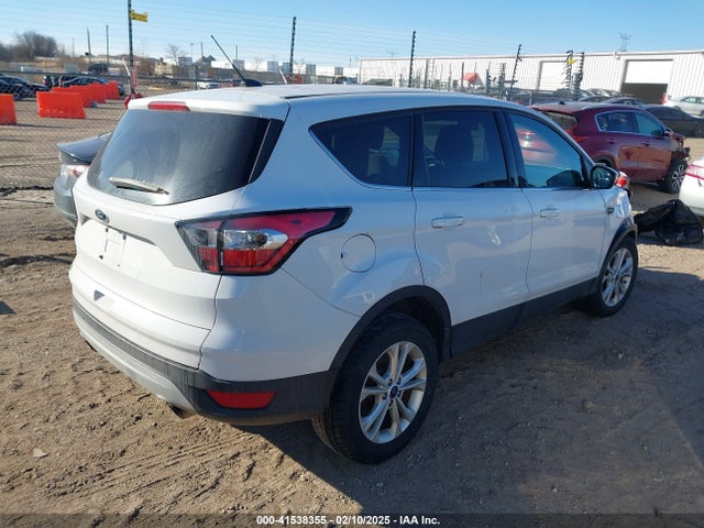 1FMCU9GD6HUC03053 Ford ESCAPE SE