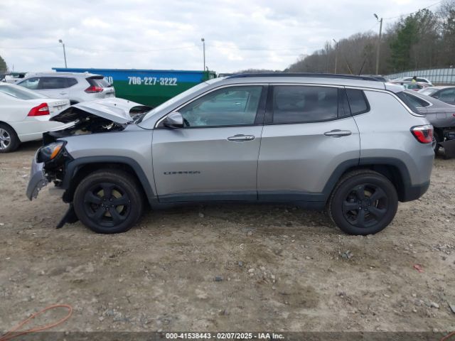 3C4NJDBB2HT624891 Jeep New Compass Latitude 4x4