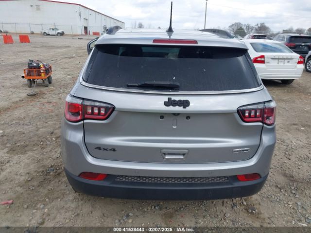 3C4NJDBB2HT624891 Jeep New Compass Latitude 4x4