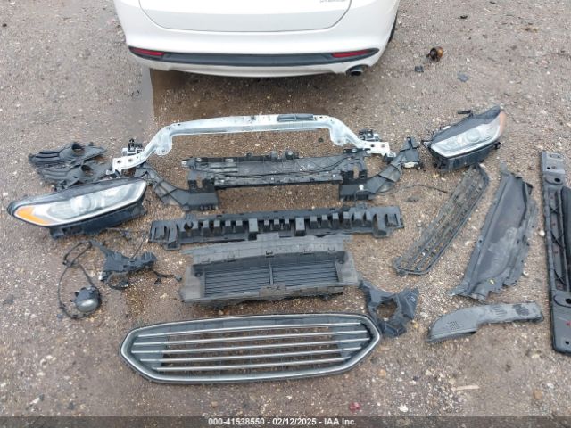 3FA6P0LU6GR289938 Ford Fusion Hybrid Se