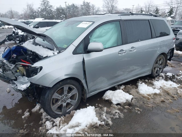 5TDXZ3DCXLS050058 Toyota Sienna Se/se Premium