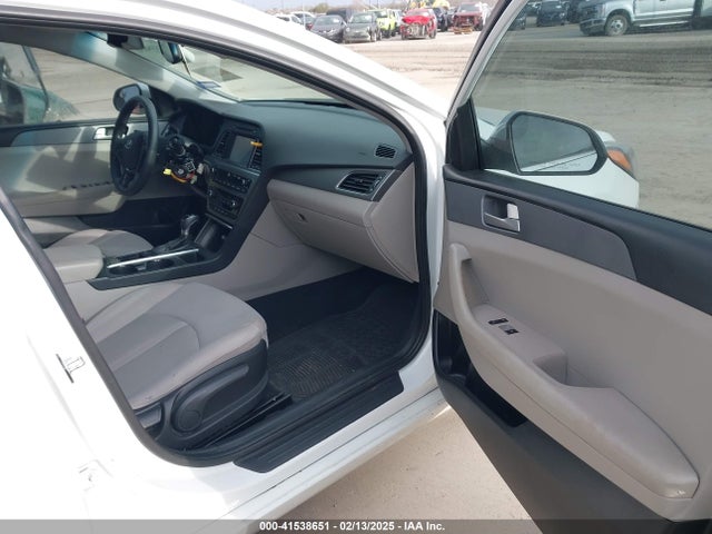 5NPE24AFXHH590409 Hyundai SONATA SE