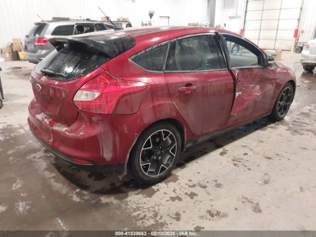 1FADP3K24EL107304 Ford FOCUS SE