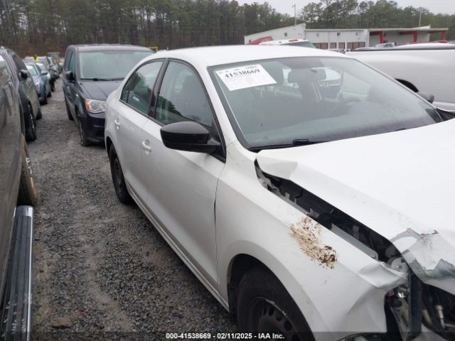 3VW2K7AJ4EM295060 Volkswagen Jetta 2.0l S