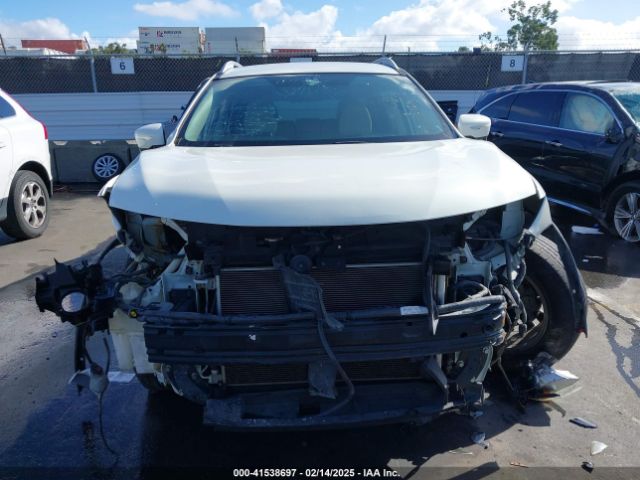 5N1AT2MV5EC815518 Nissan ROGUE SV