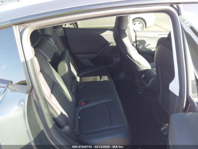 2023 TESLA MODEL Y 7SAYGDEE0PF928836 Photo 7