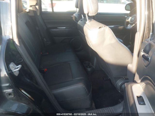 1C4NJDEBXGD719117 Jeep Compass Latitude