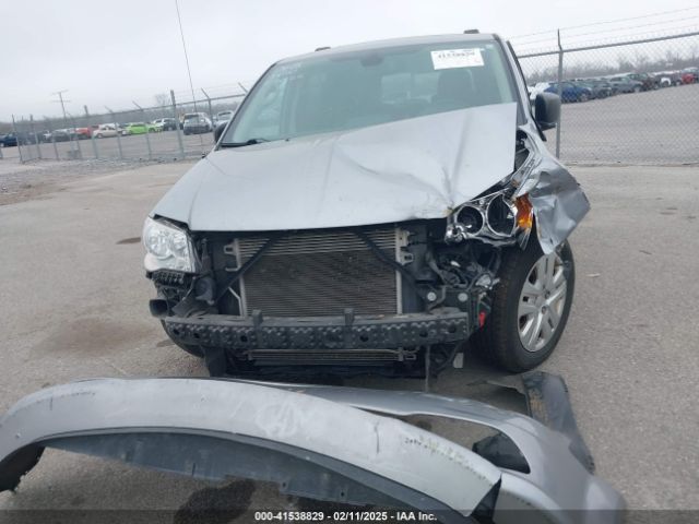 2C4RDGBG2KR547780 Dodge Grand Caravan Se