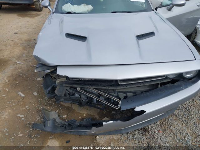 2C3CDZAG0HH572554 Dodge Challenger Sxt