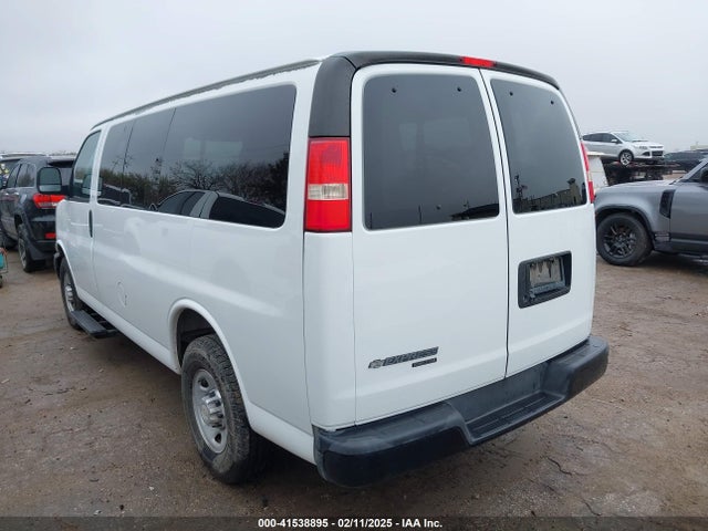 1GAWGPFG3E1121408 Chevrolet Express 2500 Ls