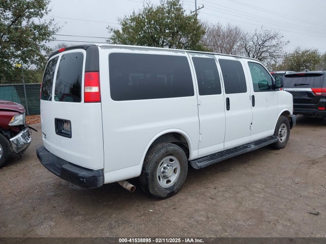 1GAWGPFG3E1121408 Chevrolet Express 2500 Ls
