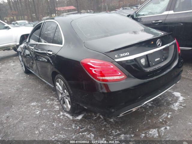 55SWF4JB9FU089625 Mercedes-Benz C 300 Luxury/sport