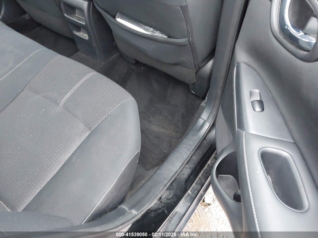 3N1AB7AP7HY292088 Nissan SENTRA S