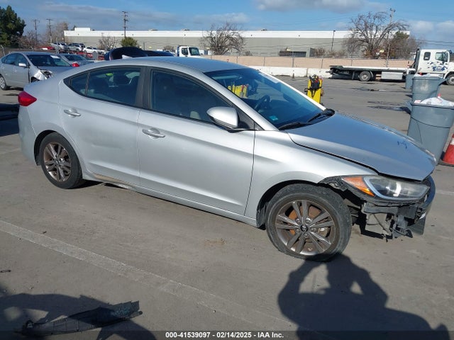 Hyundai ELANTRA SEL 2018 5NPD84LF4JH245941 Image 1