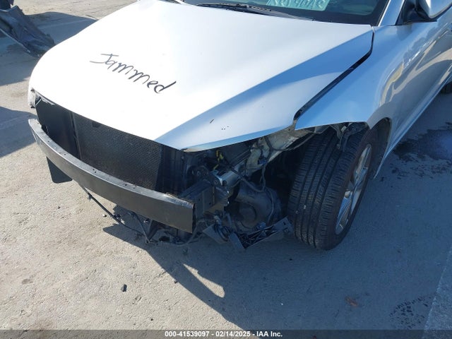 Hyundai ELANTRA SEL 2018 5NPD84LF4JH245941 Image 6