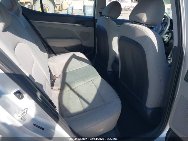 Hyundai ELANTRA SEL 2018 5NPD84LF4JH245941 Image 8