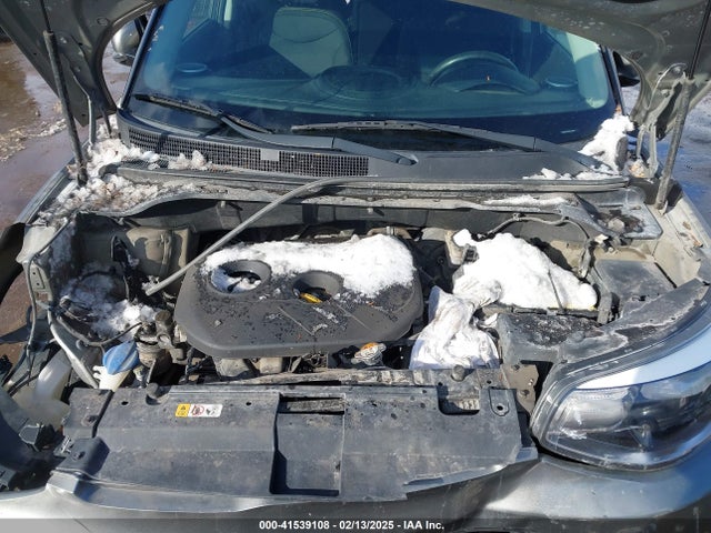 KIA SOUL + 2016 KNDJP3A50G7372984 Image 10