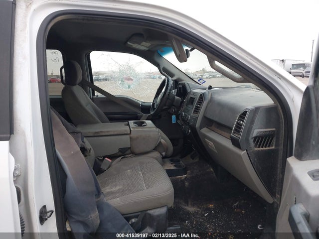 1FTEW1EG9JKE45617 Ford F-150 Xlt