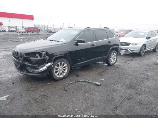 1C4PJLCB1KD339906 Jeep Cherokee Latitude Fwd