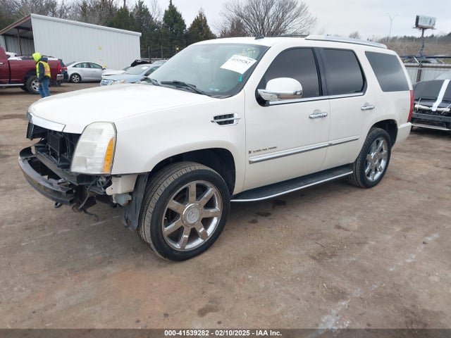 2008 CADILLAC ESCALADE 1GYEC63878R129078 Photo 1