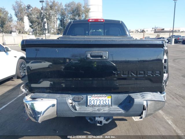 5TFRY5F11FX179808 Toyota Tundra Sr5 5.7l V8