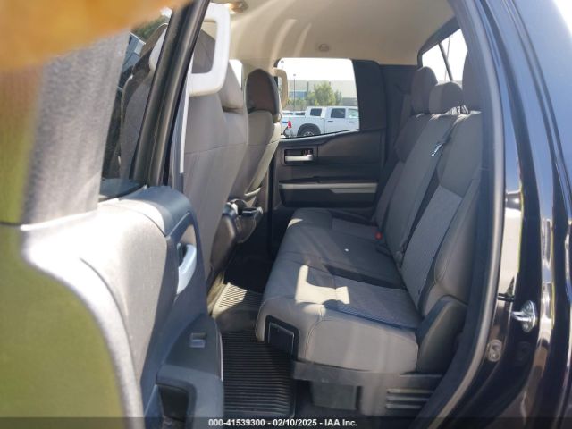 5TFRY5F11FX179808 Toyota Tundra Sr5 5.7l V8