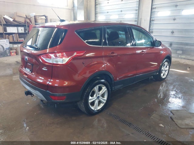 1FMCU9G94EUB56824 Ford ESCAPE SE