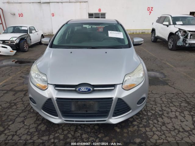 1FADP3K25EL276943 Ford FOCUS SE