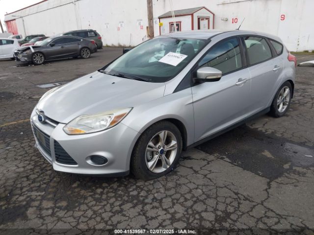 1FADP3K25EL276943 Ford FOCUS SE