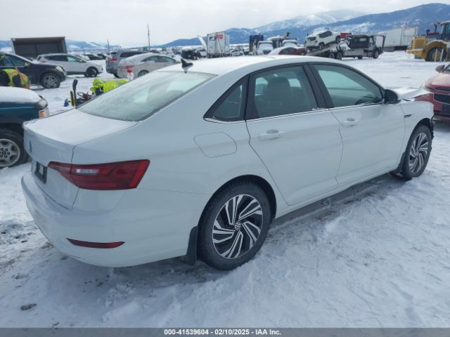 3VWE57BU2MM051239 Volkswagen Jetta 1.4t Sel