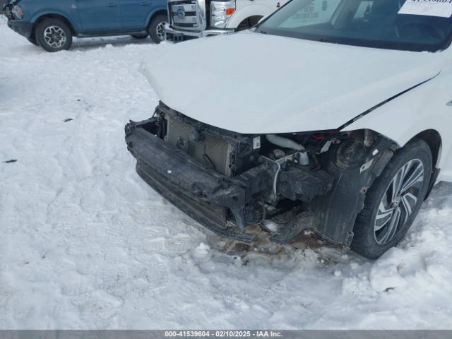 3VWE57BU2MM051239 Volkswagen Jetta 1.4t Sel