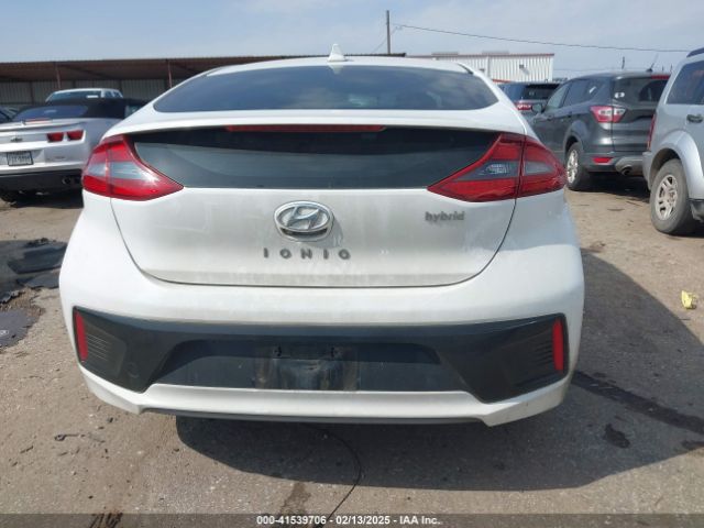 KMHC75LC4HU036849 Hyundai Ioniq Hybrid Sel