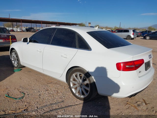 2013 AUDI A4 WAUFFAFLXDN048157 Photo 2