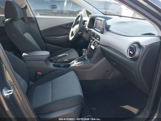 KM8K22AA2JU126338 Hyundai Kona Sel