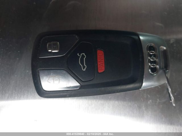 WAUKMAF4XHN055287 Audi A4 2.0t Season Of Audi Ultra Premium