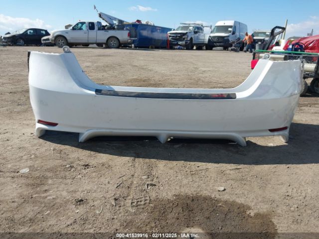 4T1G11AK7MU498046 Toyota CAMRY SE
