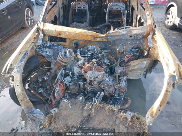 2024 FORD EXPLORER 1FMSK7DH0RGA63739 Photo 9