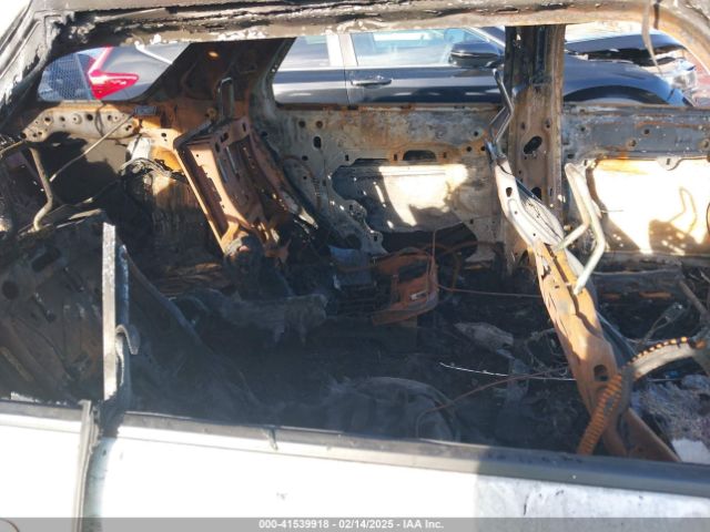 2024 FORD EXPLORER 1FMSK7DH0RGA63739 Photo 7