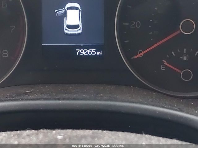 3KPA25AB3KE177096 KIA Rio 5-door S