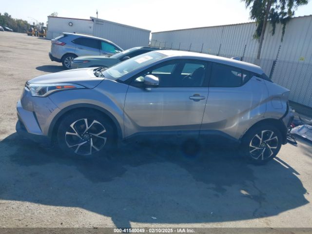 NMTKHMBX1JR062782 Toyota C-HR XLE