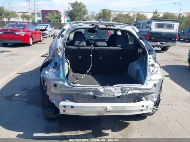 NMTKHMBX1JR062782 Toyota C-HR XLE