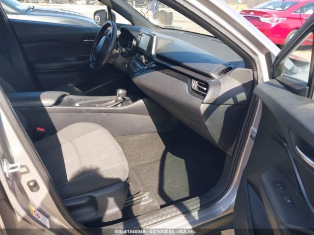 NMTKHMBX1JR062782 Toyota C-HR XLE