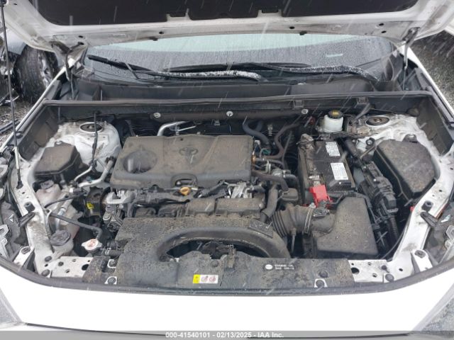 2T3G1RFV2LW109983 Toyota RAV4 LE