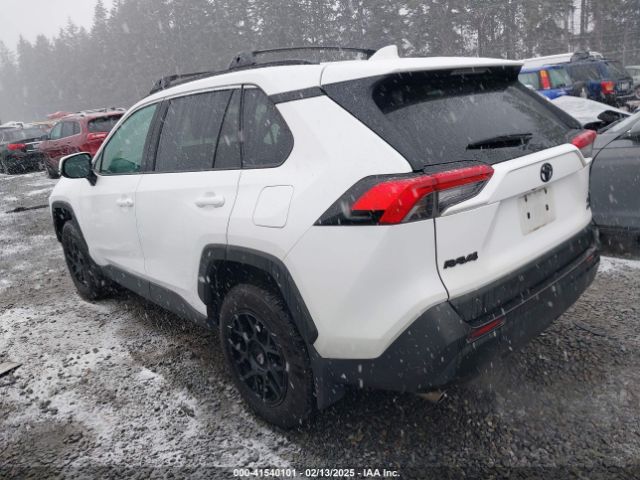 2T3G1RFV2LW109983 Toyota RAV4 LE