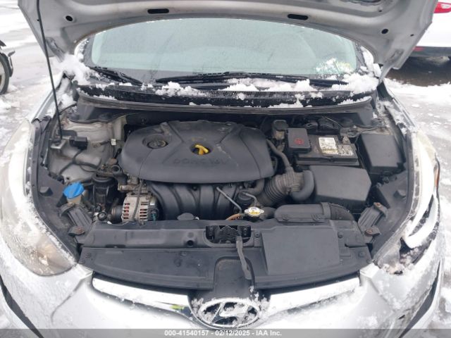 5NPDH4AE2EH505768 Hyundai ELANTRA SE