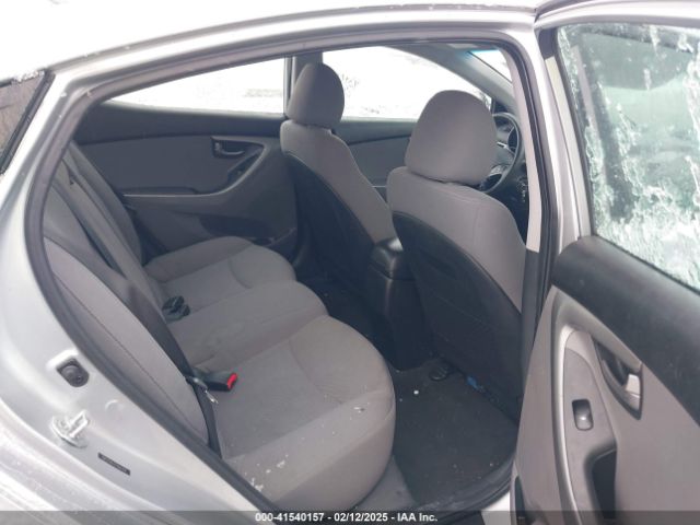 5NPDH4AE2EH505768 Hyundai ELANTRA SE