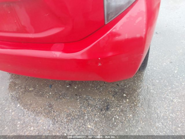 JTDKDTB33E1081860 Toyota Prius C Two
